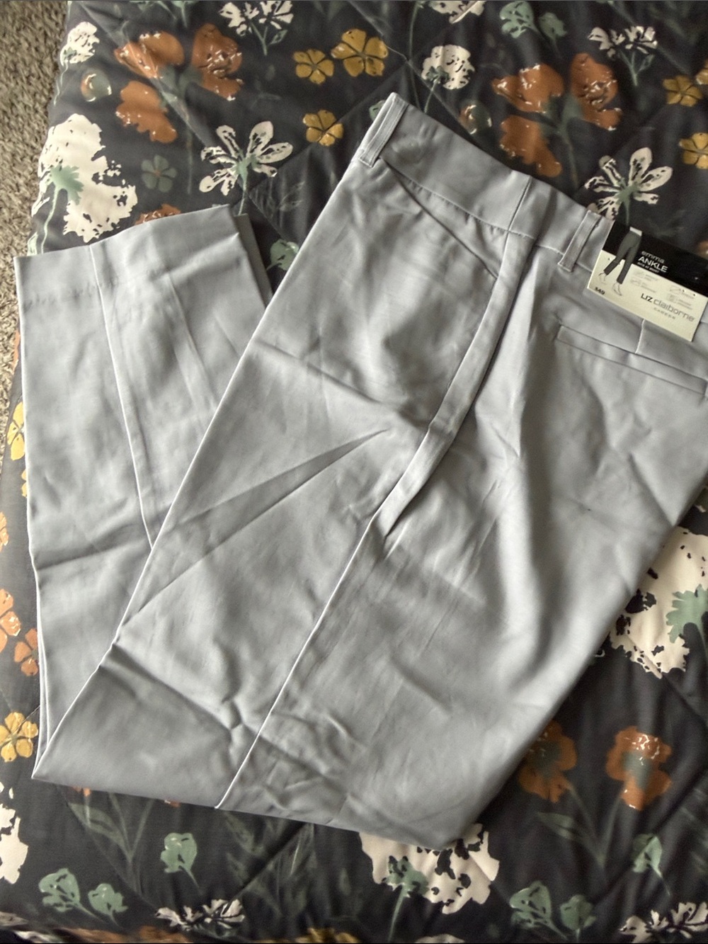 Liz Claiborne Women’s Light Gray Dress Pants - Classic Tailored Style